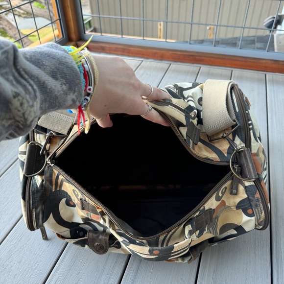 Vintage Roxy Duffle Bag - Picture 15 of 16